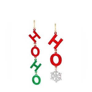 NWT ♥️⚜️🎄 BETSEY JOHNSON Christmas Mismatched Ho Ho Ho Earrings Red & Green